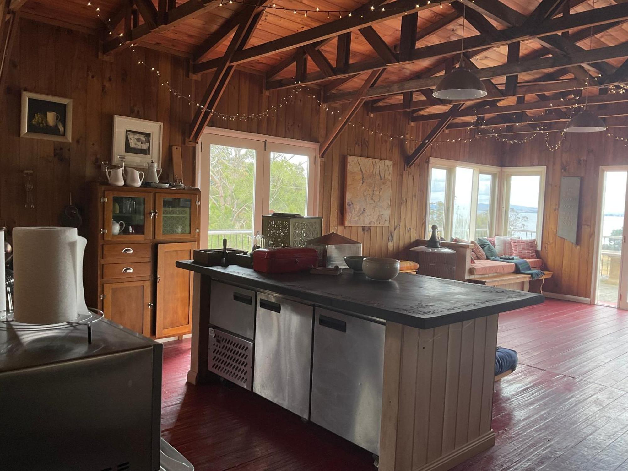 The Woolshed And Farmhouse Blue, Bruny Island Barnes Bay المظهر الخارجي الصورة